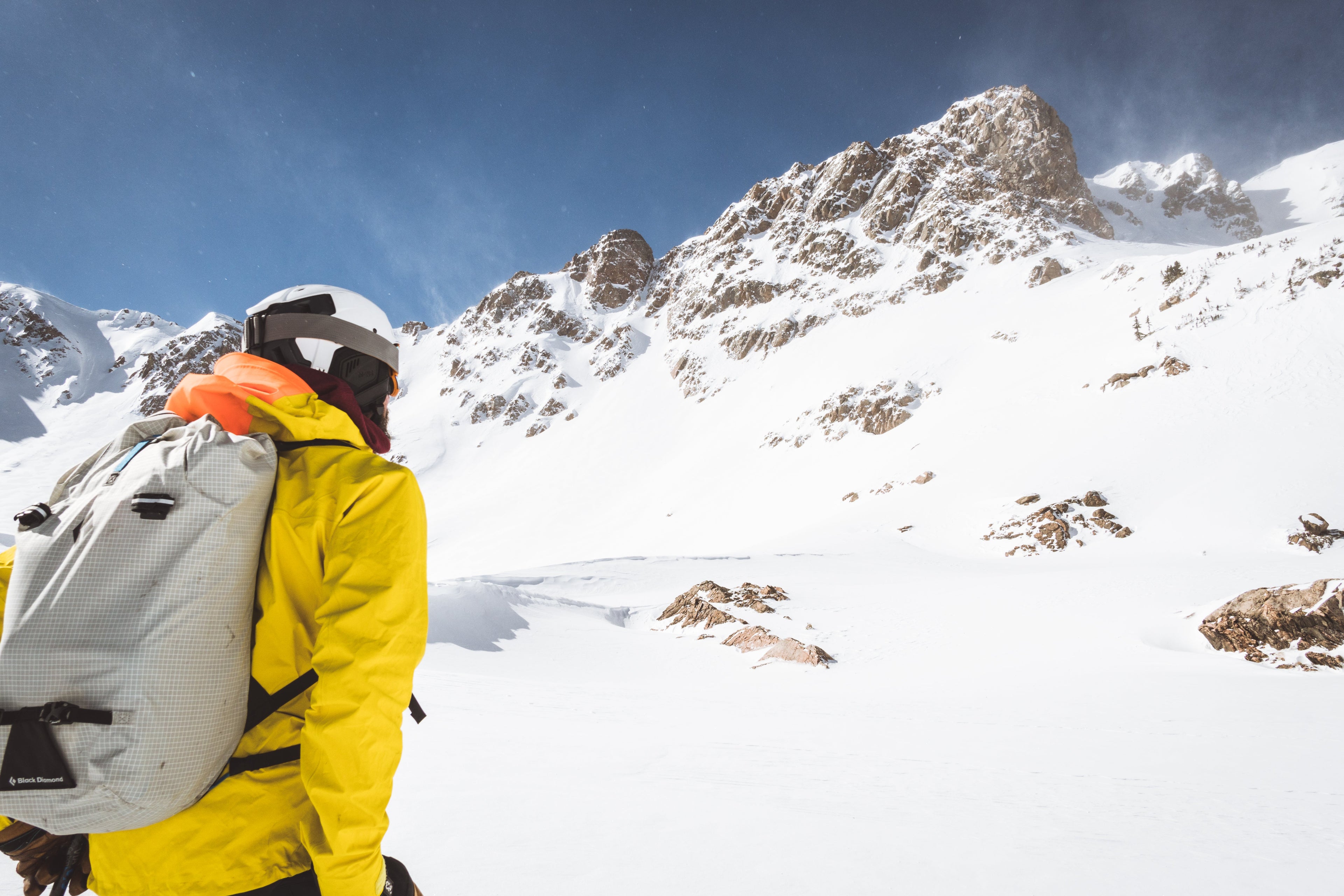 Team Wendy M-216 - w/ Princeton Tec Light & Superior Ventilation - Professional Ski Helmet