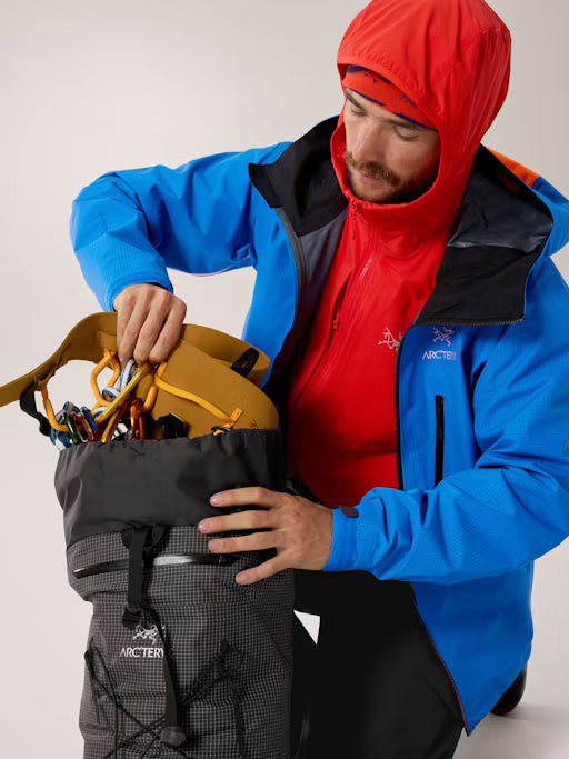 Arc'teryx PRO Practitioner AR Hoody