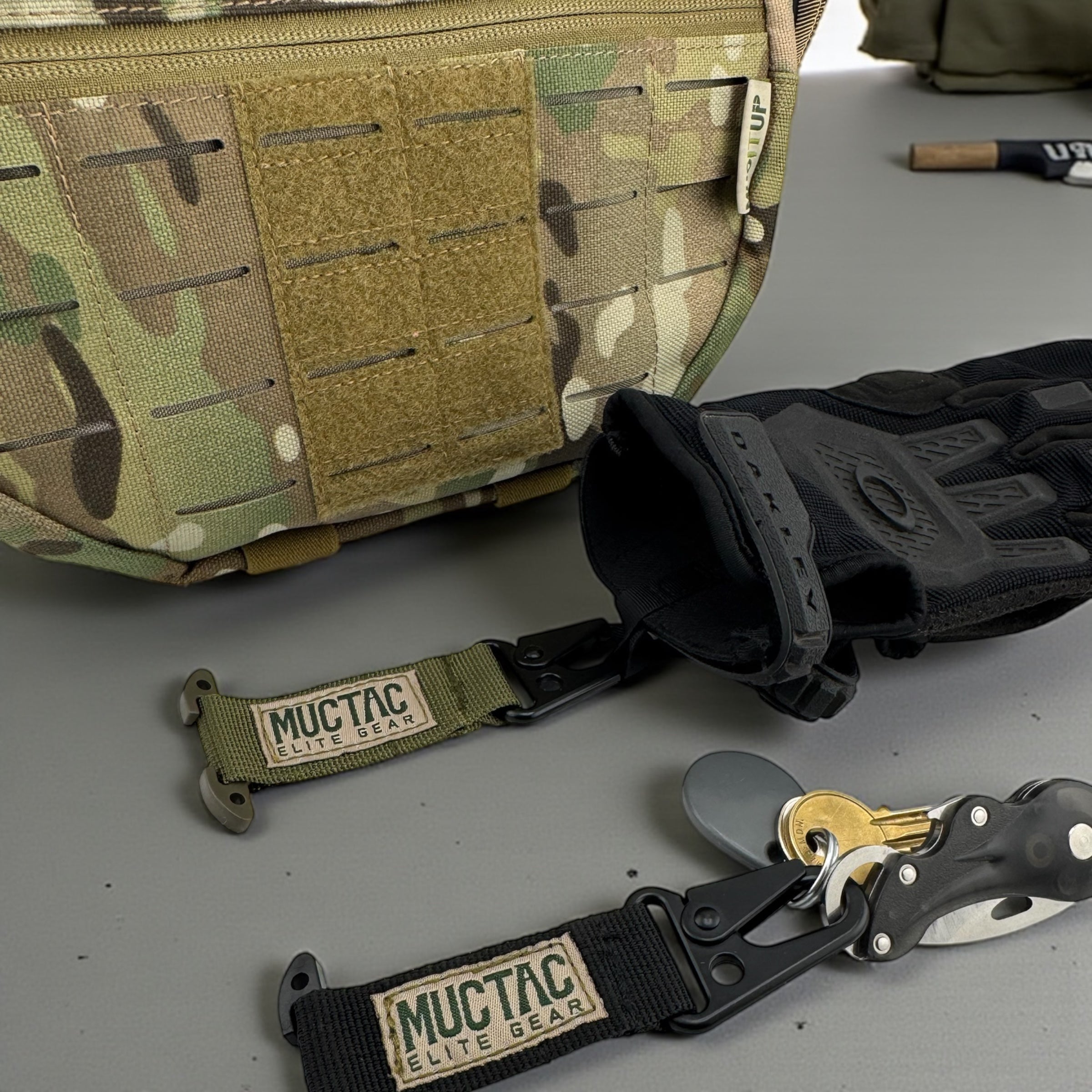 MUCITUP MUCTAC MOLLE Keychain/Glove Clip – Fits All True-Fit MOLLE Rigs & Duty Belts