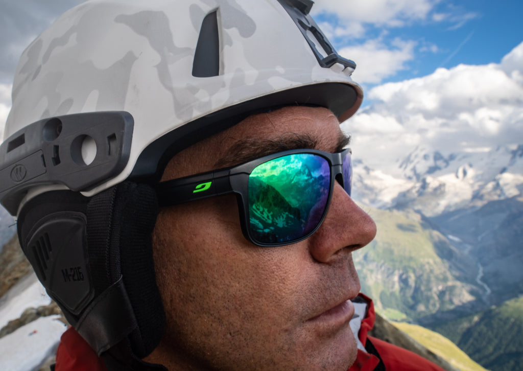 Team Wendy M-216 - w/ Princeton Tec Light & Superior Ventilation - Professional Ski Helmet