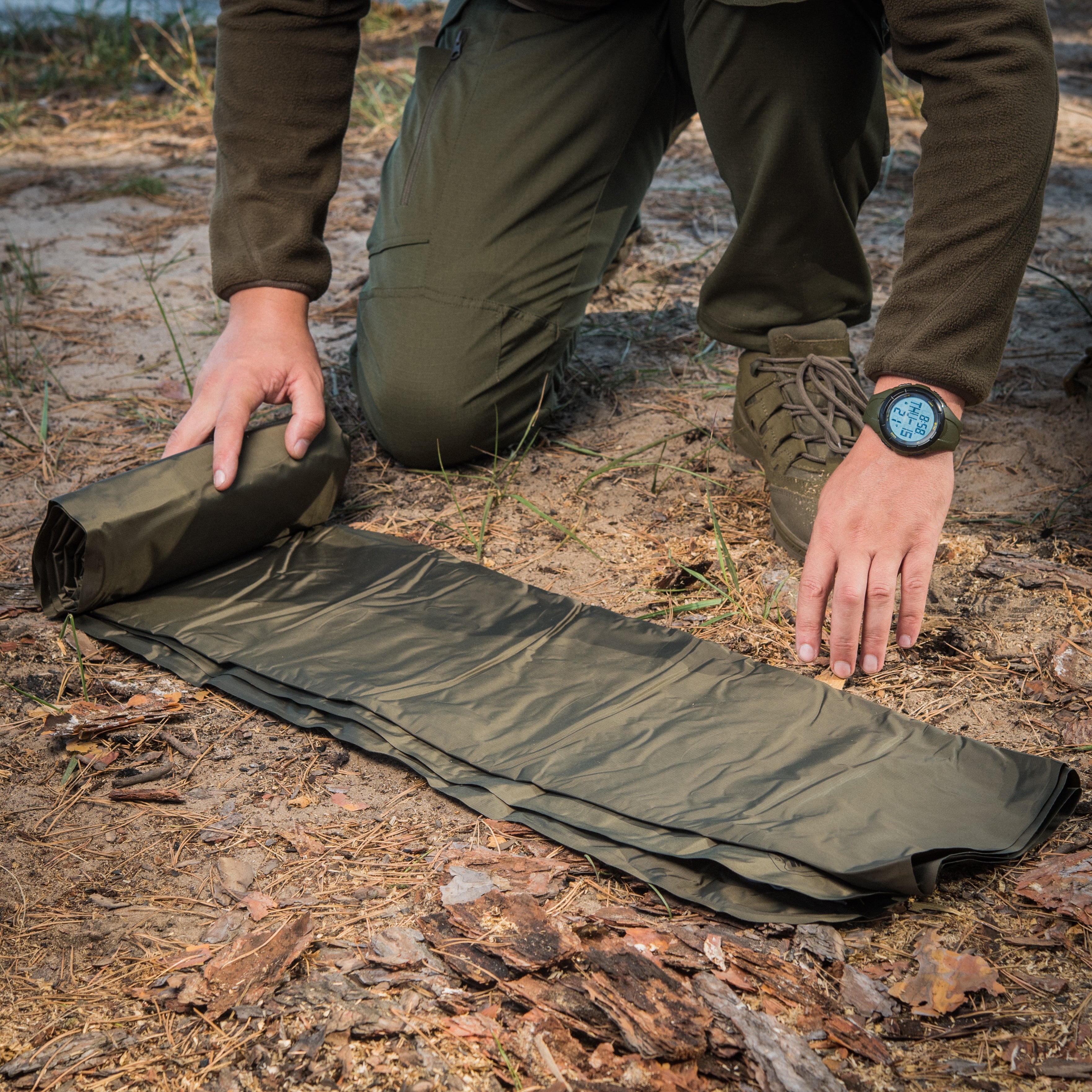 M‑Tac Inflatable Sleeping Pad (77″ × 47″)