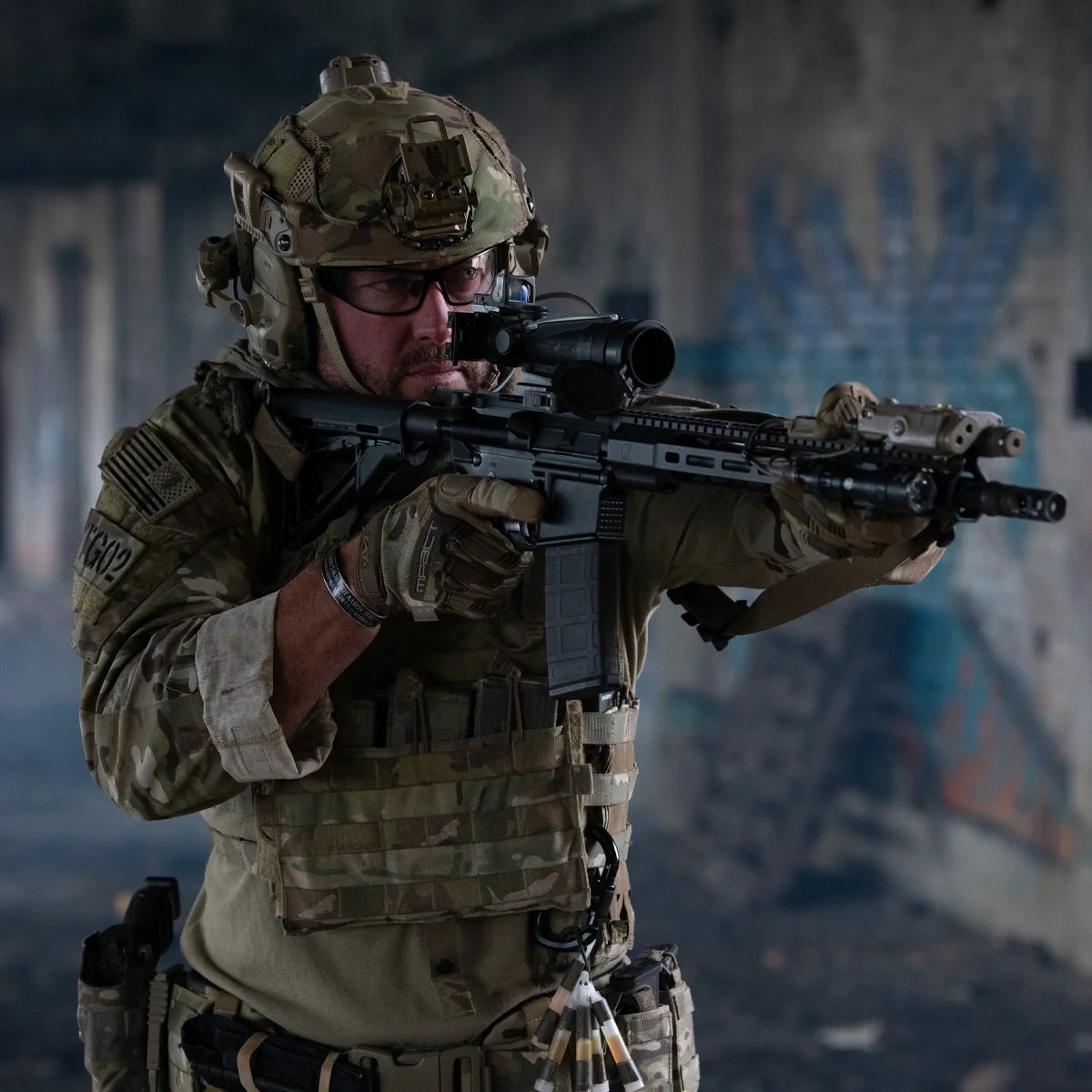 Fugitive TAC Black / Pathfinder 5.0 Transition - ANSI Z87.1-2015