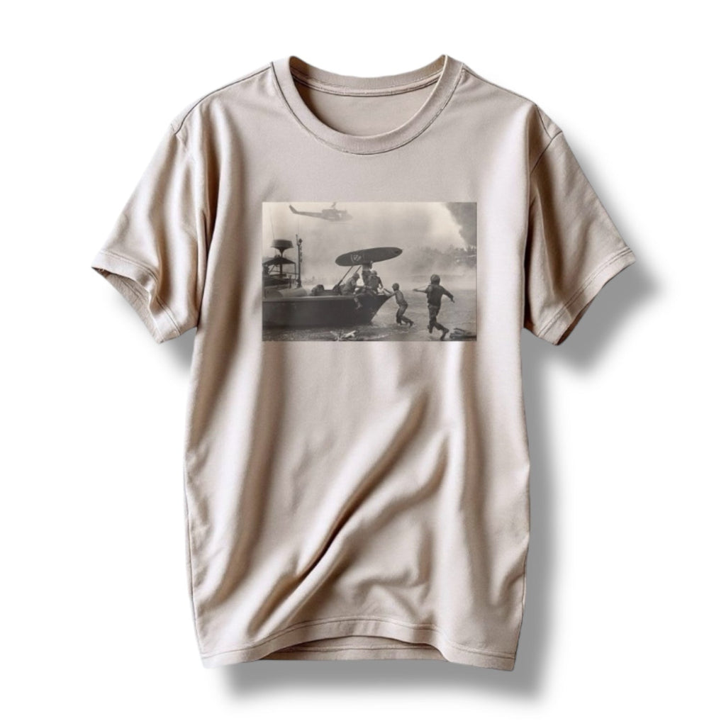 "CHARLIE DON’T SURF" TEE (LIGHT GREY)