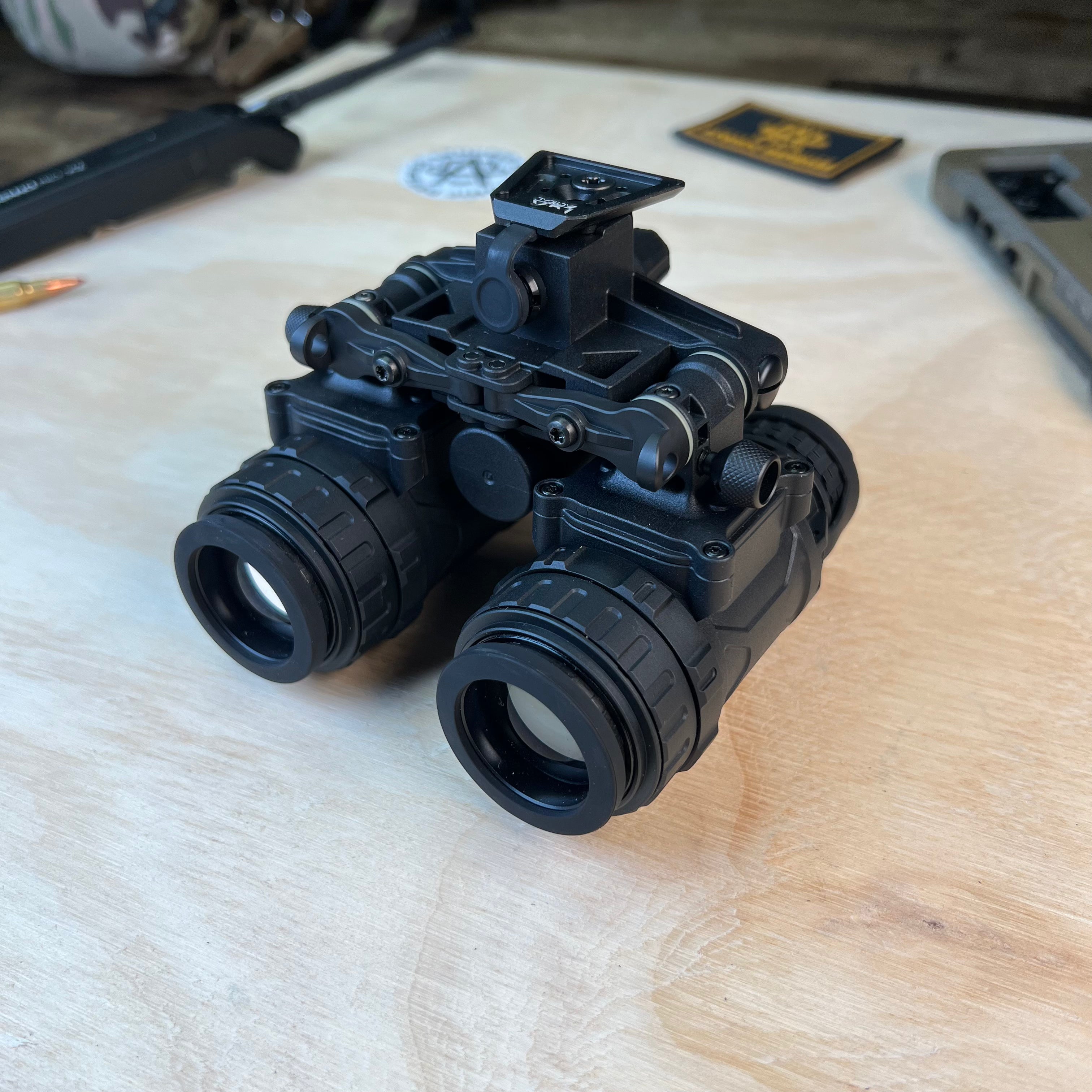 RNV 31 Night Vision - Gen 2+ WP w/ Manual Gain & IR Illuminator