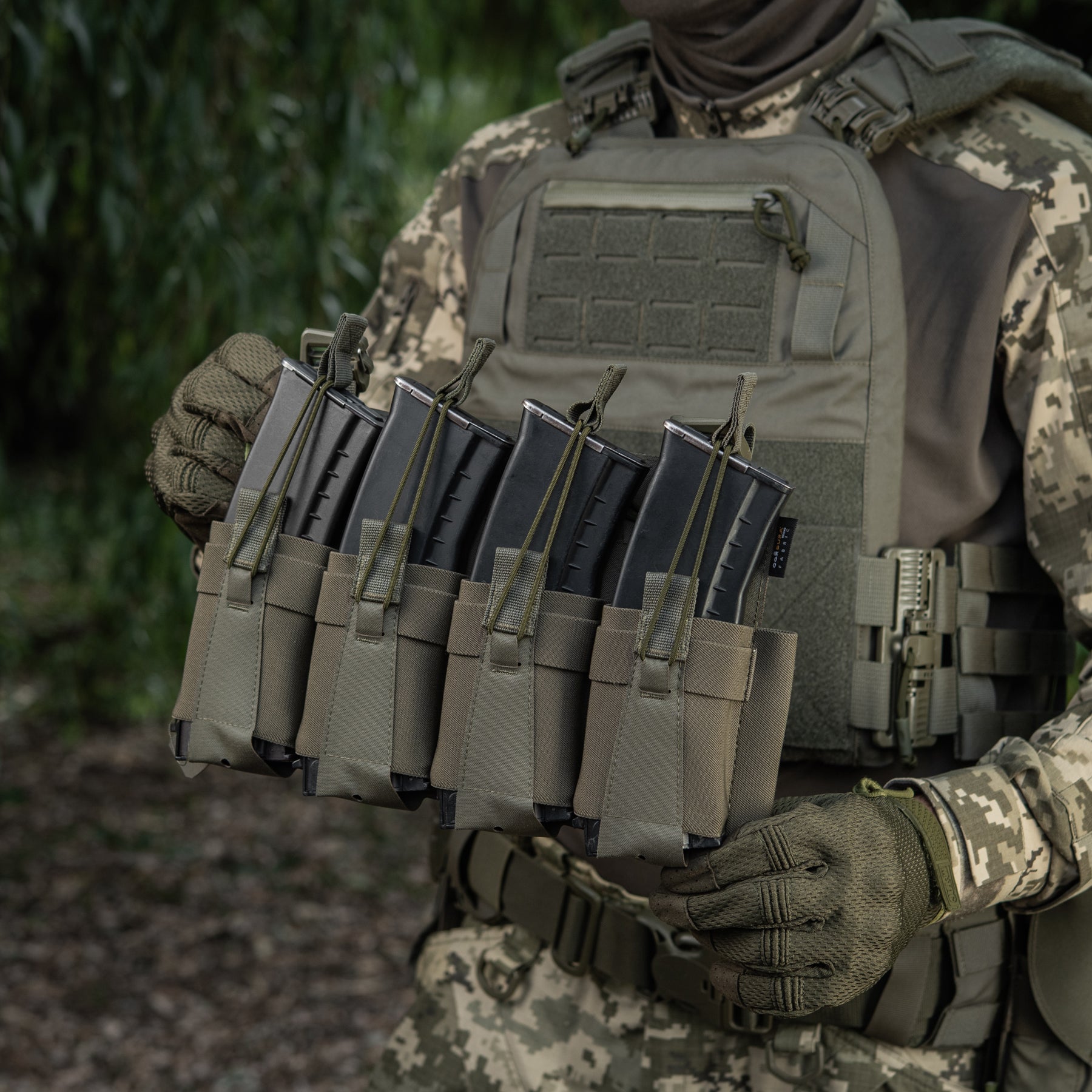 M-Tac Front Panel for Plate Carrier Cuirass QRS (4 Magazine)