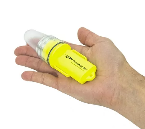 Princeton Tec Aqua Strobe LED - 100 Lumens - 12 Hours