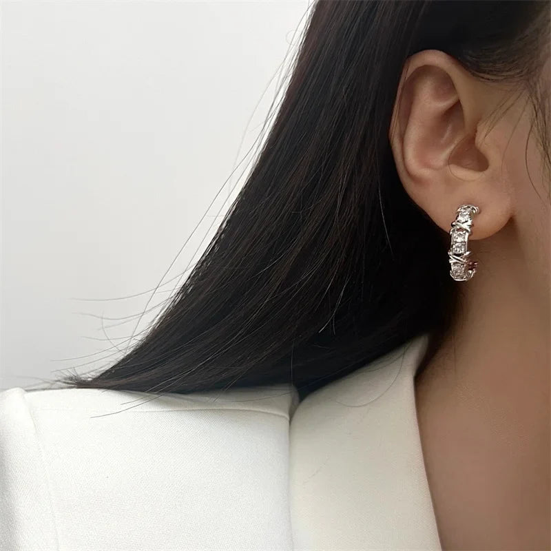 Vintage CC Design Stud Earrings for Women Korean Fashion X Cross Zircon Earring Engagement Jewelry Gifts Wholesale