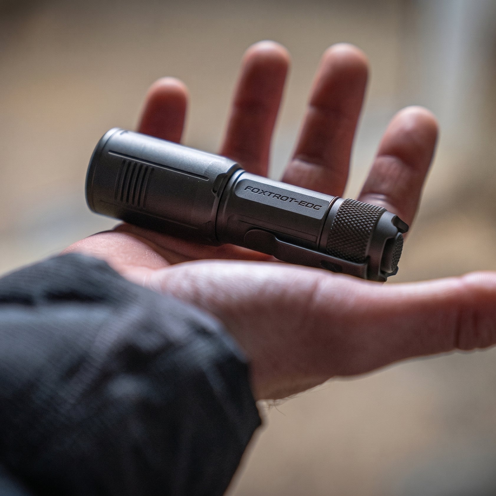 Foxtrot EDC Compact - Blinding 1350-Lumen Handheld Torch - Rechargeable & Waterproof