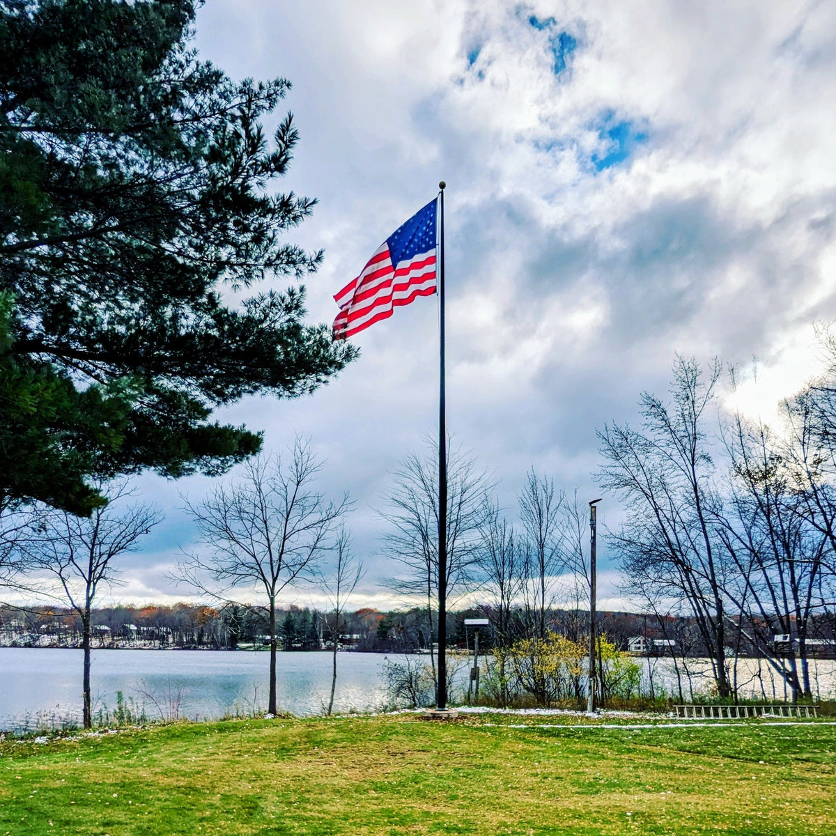 60' External Halyard Aluminum Flagpole - Continental Series