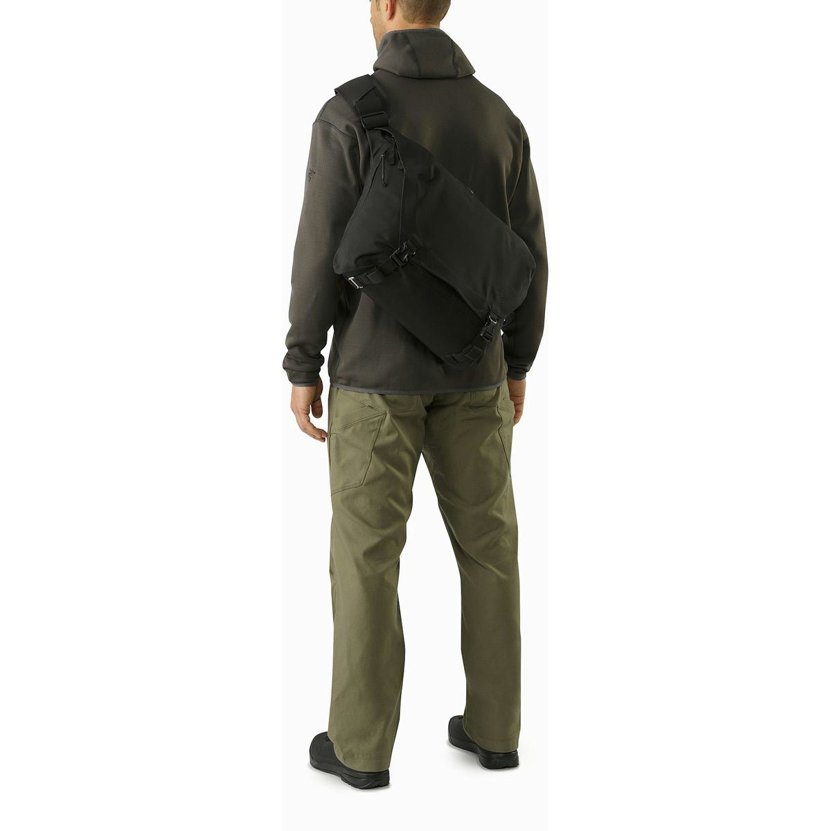 Arc'teryx LEAF Courier 15 Bag