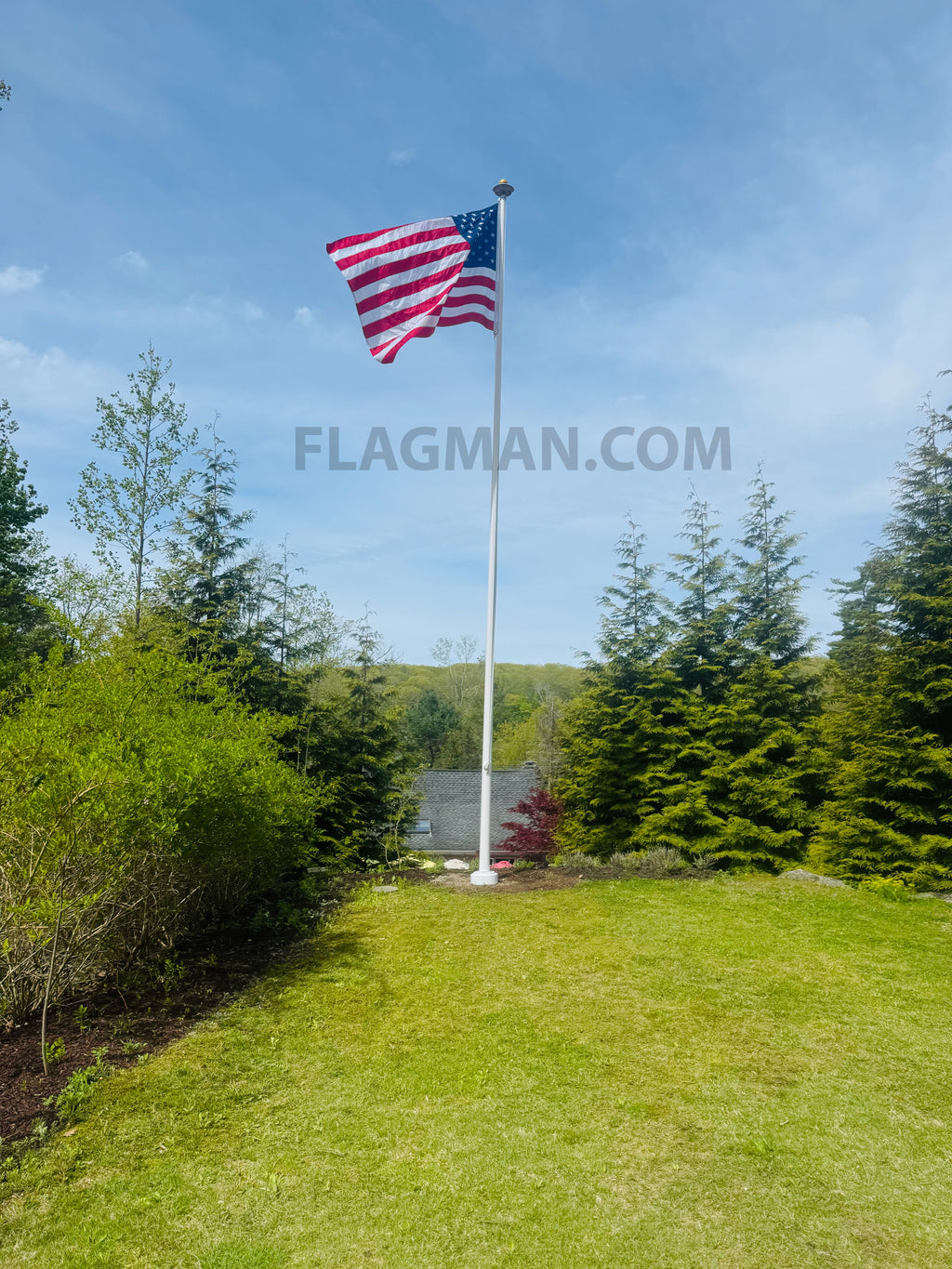 Quadruple-Row Solar Flagpole Top Light | 136-LED High-Output Flag Illumination