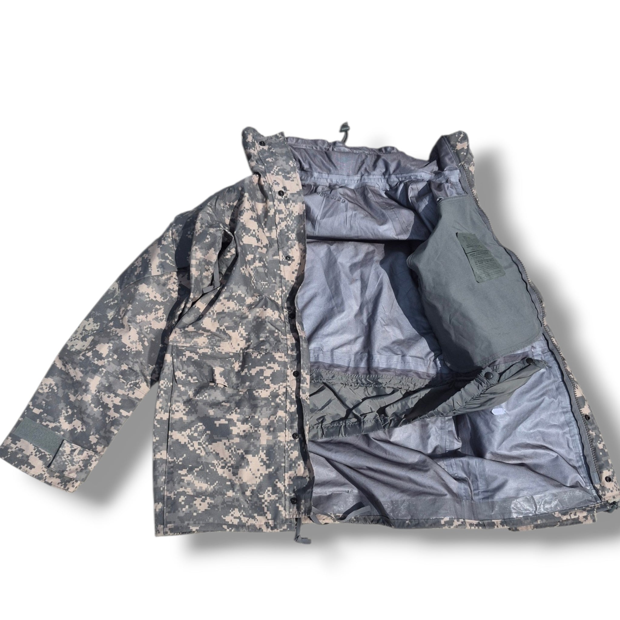 ECWCS, Gen II, L6, Parka, Cold Weather, Universal Camouflage ACU/ UCP Orc industry gortex