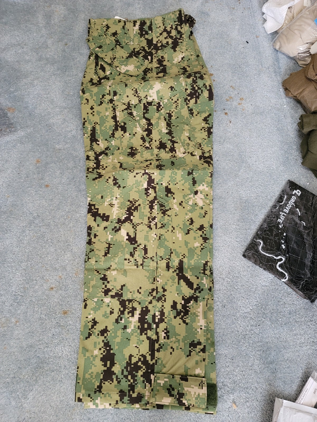 US Navy Working Uniform NWU Green Trousers Camo Gore-Tex Pants APEC Type III MR