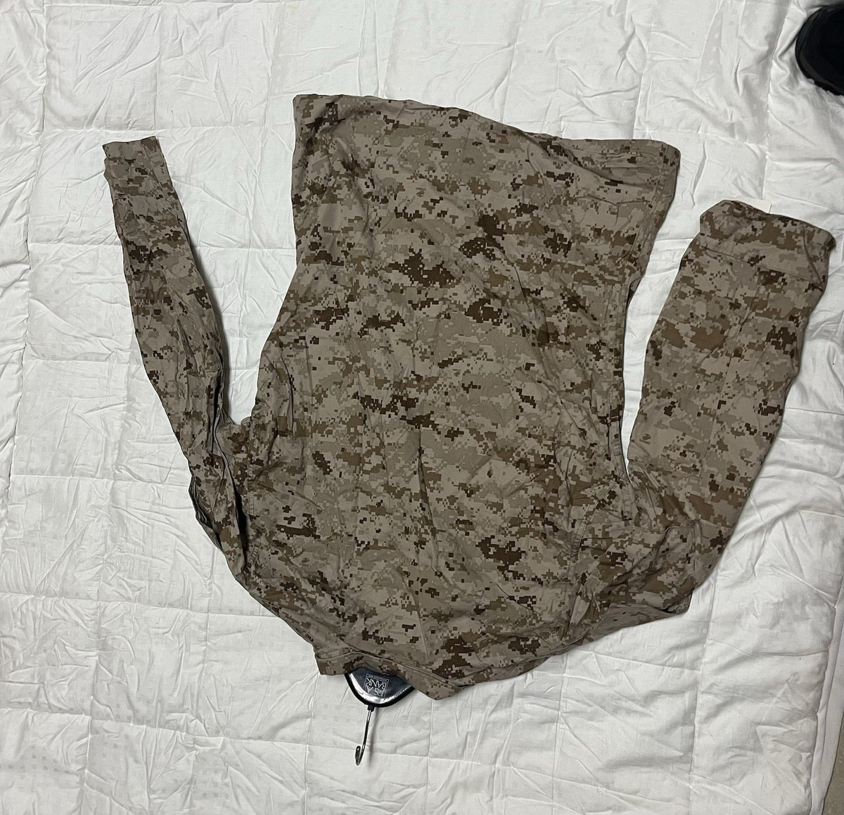 USMC Marpat Blouse Jacket Desert Camo Medium Long McCuu New With Tags Marines