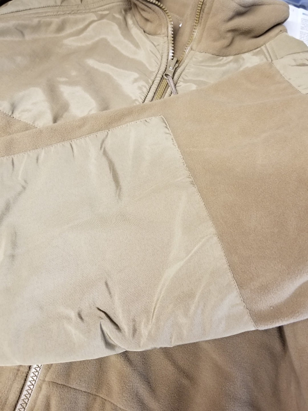 New Navy NWU Type III Gortex Fleece Liner  w/pockets Medium - Long