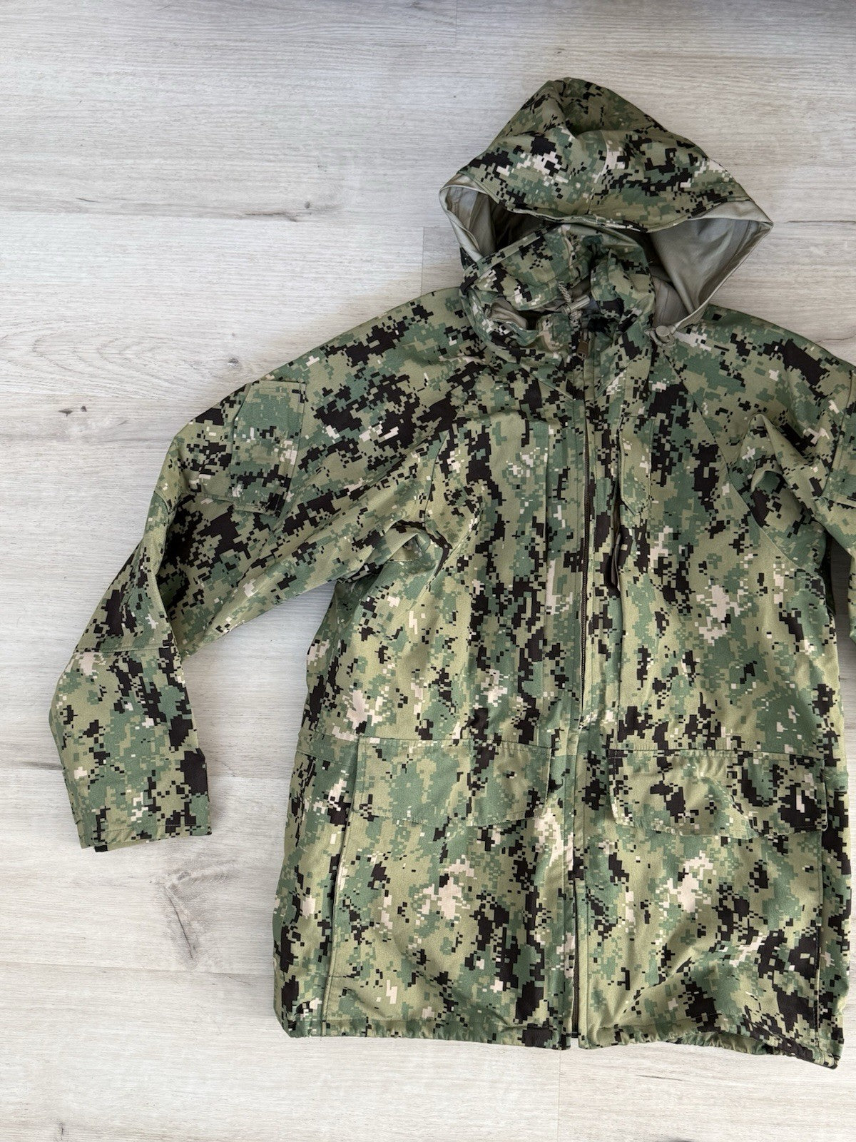 New USN US Navy Working Uniform NWU Type III Parka Small Regular