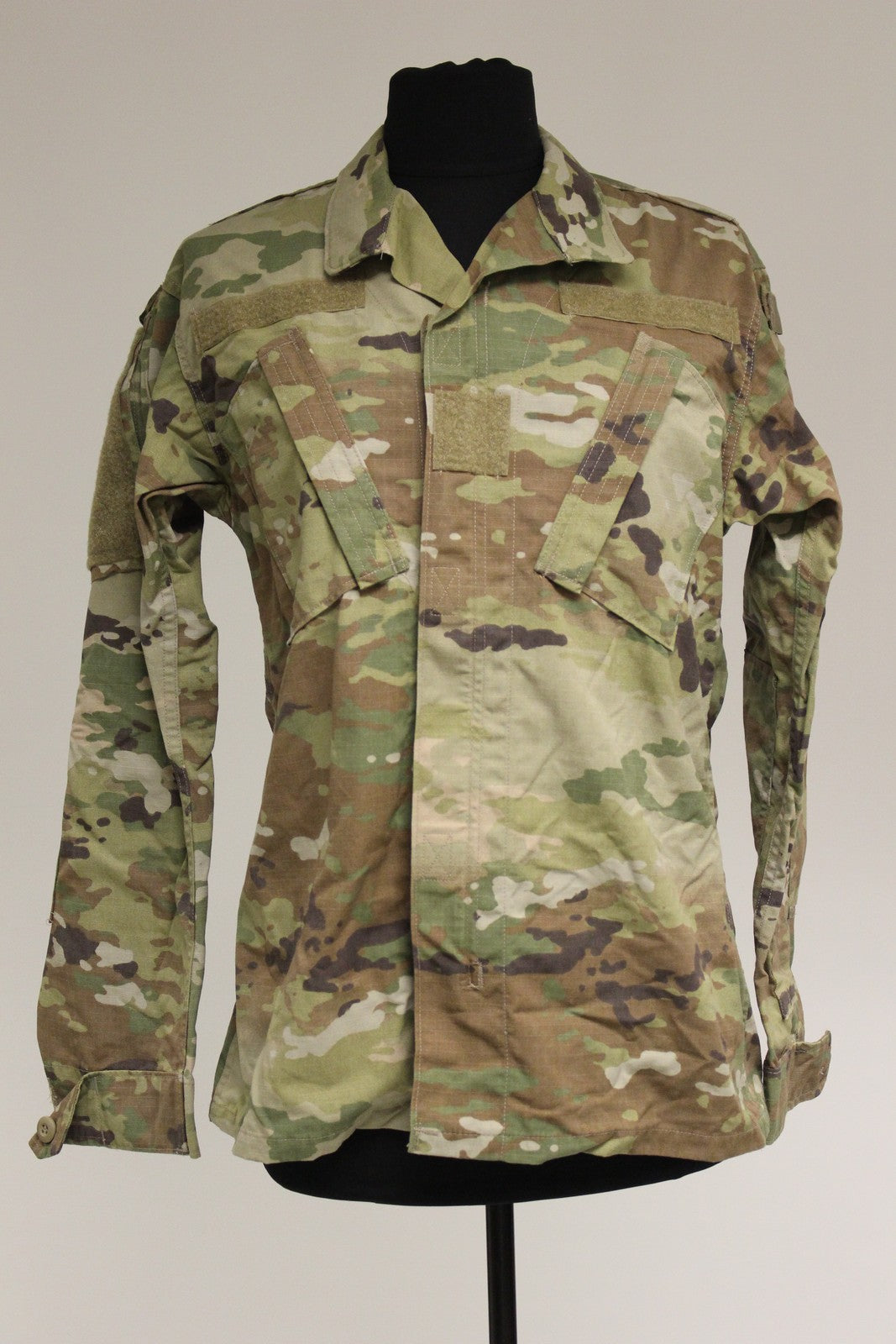 US Military OCP Combat Uniform Coat - 8415-01-598-9987 - Medium Regular - New