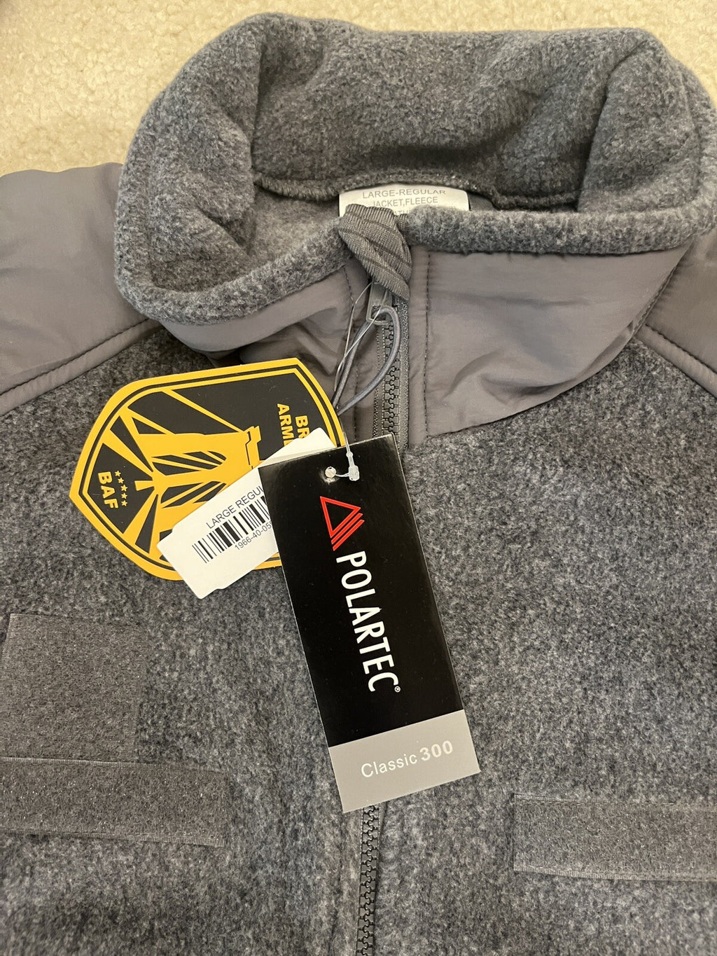 US Army ECWCS Gen III Polartec 300 Fleece Jacket Gray Size Large BRAND NEW