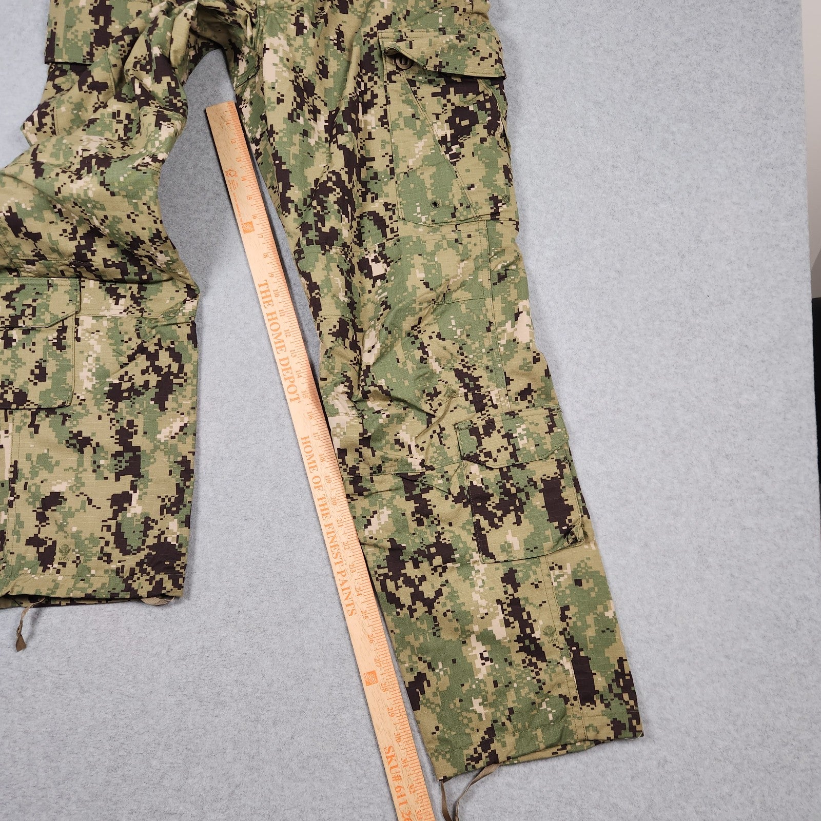 Military Pants Medium Reg NWU Type III AOR2 Navy Uniform NSW SEAL DEVGRU SOF CAG