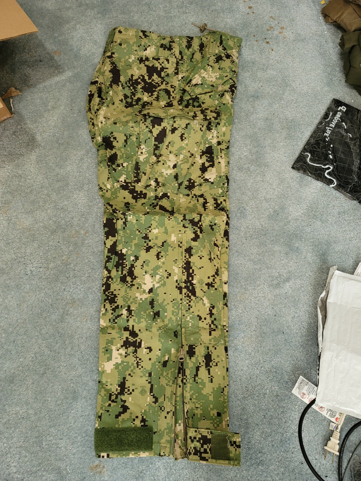 US Navy Working Uniform NWU Green Trousers Camo Gore-Tex Pants APEC Type III MR