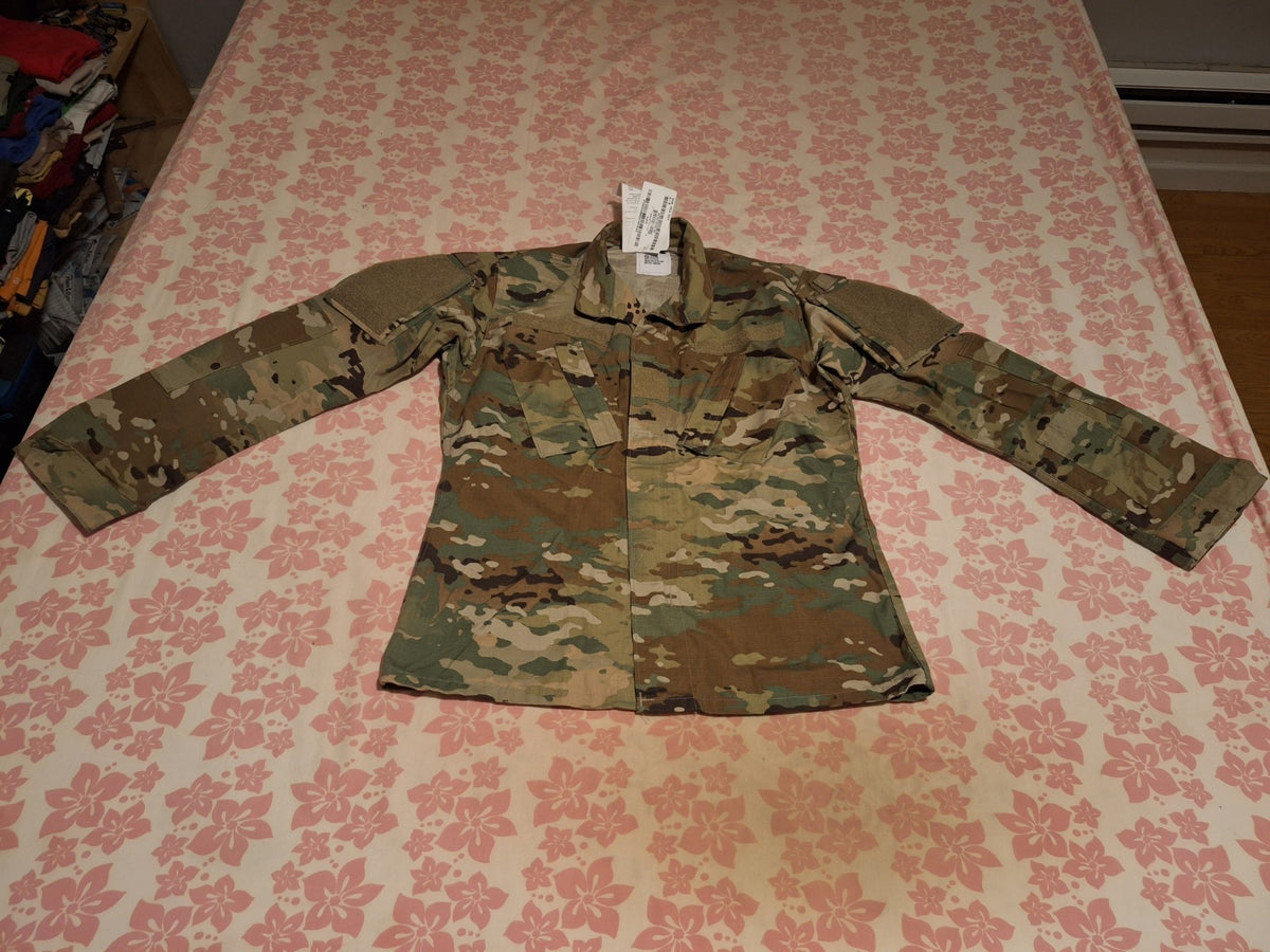 U.S. Army OCP Army Combat Uniform Combat Coat Small-Regular New