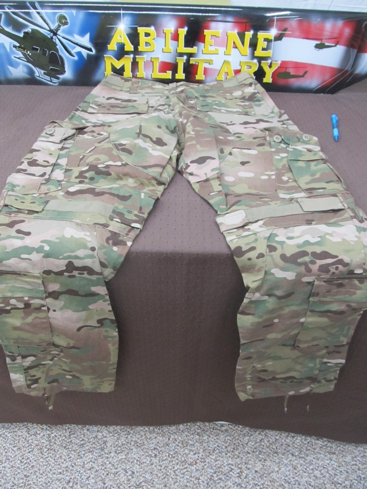 NEW- ARMY ADVANCED COMBAT PANTS W/ CRYE KNEE PAD SLOTS OCP- MED LONG