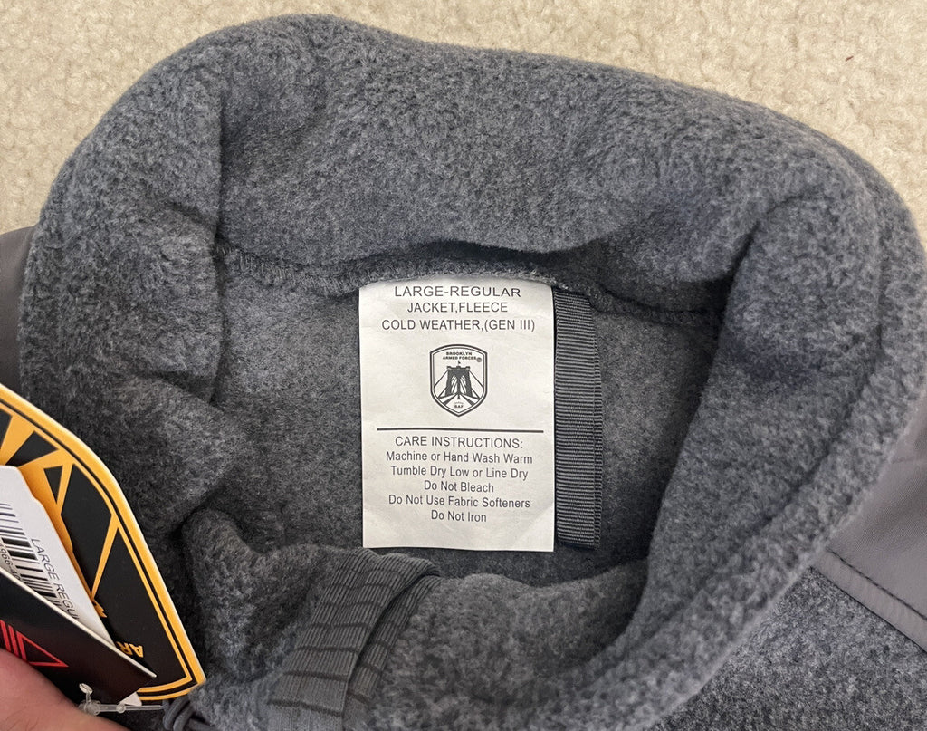 US Army ECWCS Gen III Polartec 300 Fleece Jacket Gray Size Large BRAND NEW