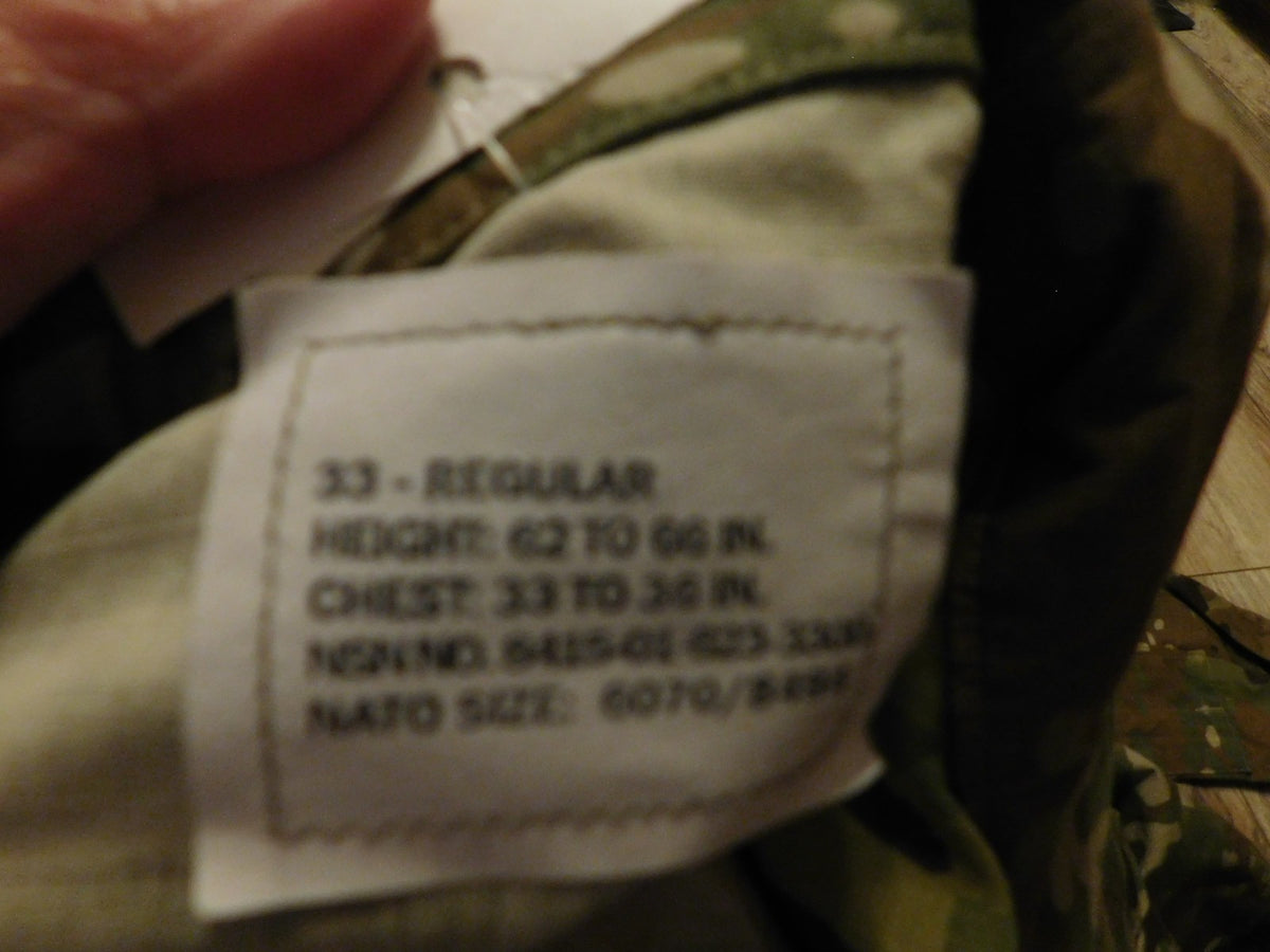US ARMY OCP FEMALE COAT SZ 33 - REGULAR  NEW