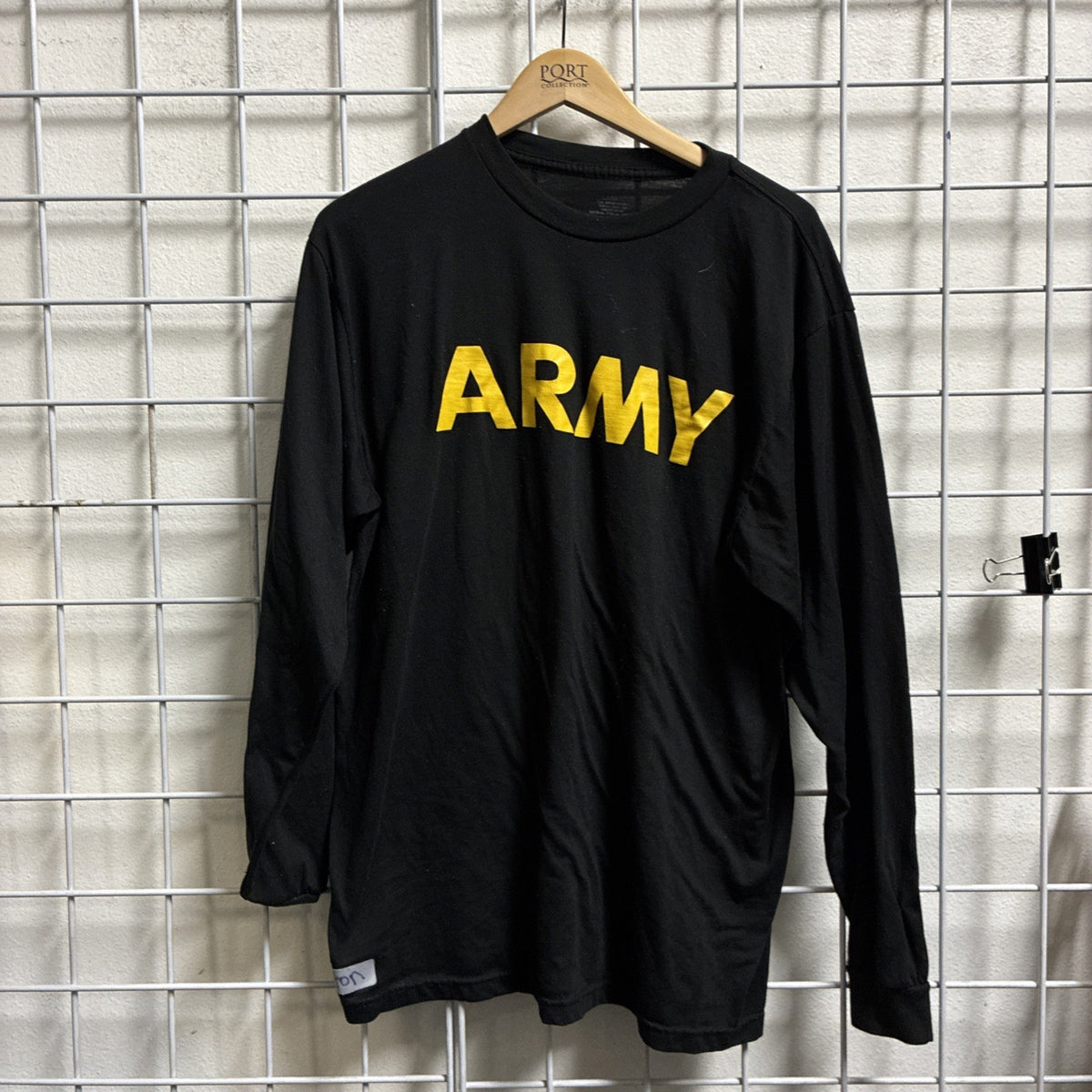 APFU Long Sleeve Shirt Large Army Black and Gold PT Physical Fitness USGI NEW