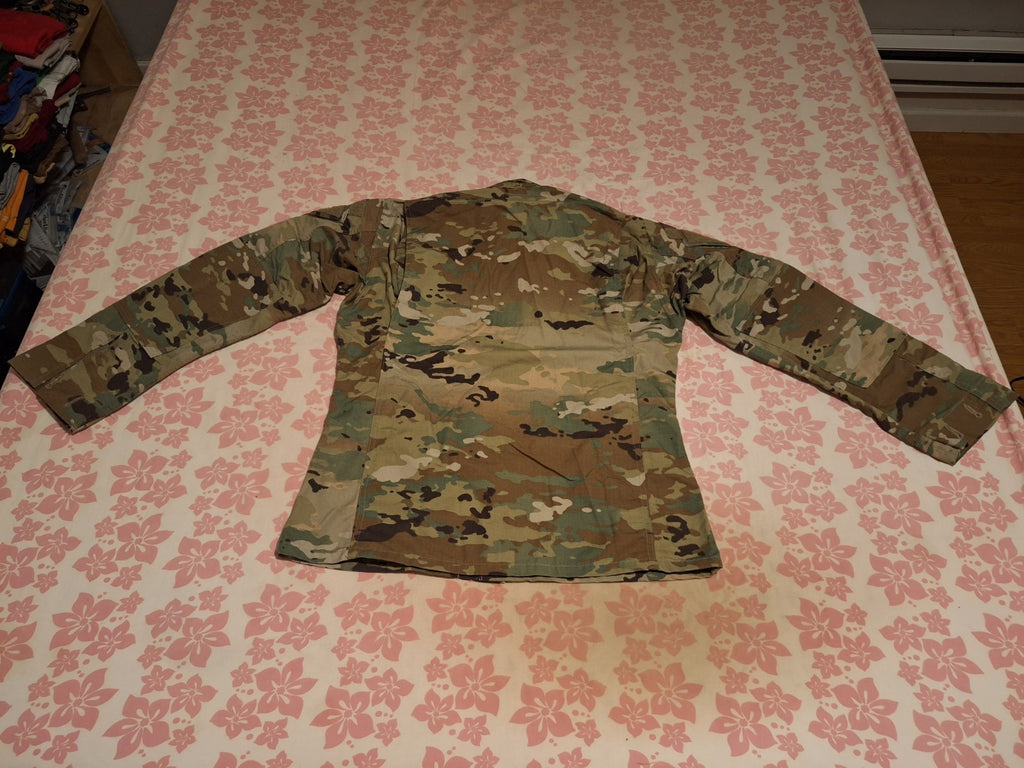 U.S. Army OCP Army Combat Uniform Combat Coat Small-Regular New