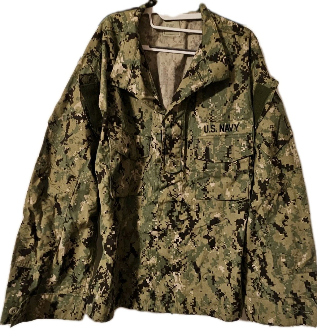 US Navy Nwu Type III Blouse Size Medium Regular