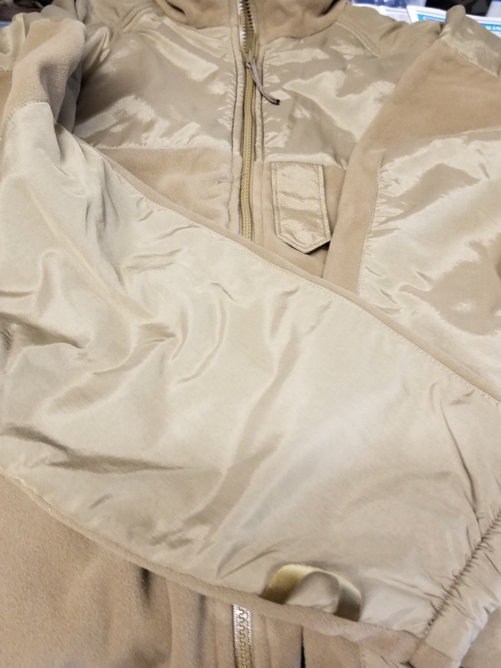 New Navy NWU Type III Gortex Fleece Liner  w/pockets Medium - Long