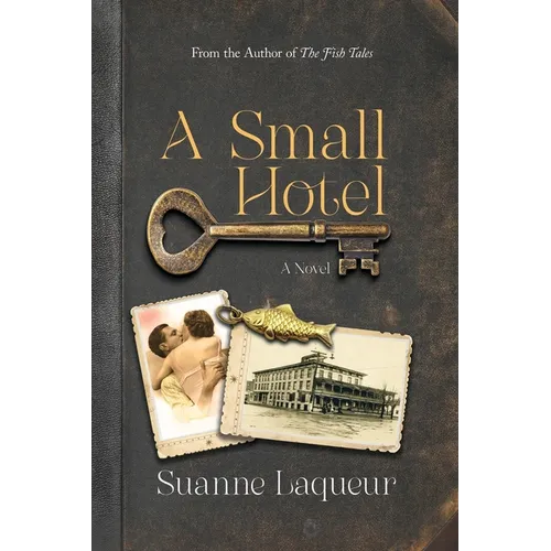 A Small Hotel - Paperback