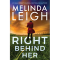 Right Behind Her - Paperback
