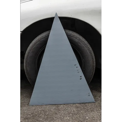 Shannon Ebner: Auto Body Collision - Paperback